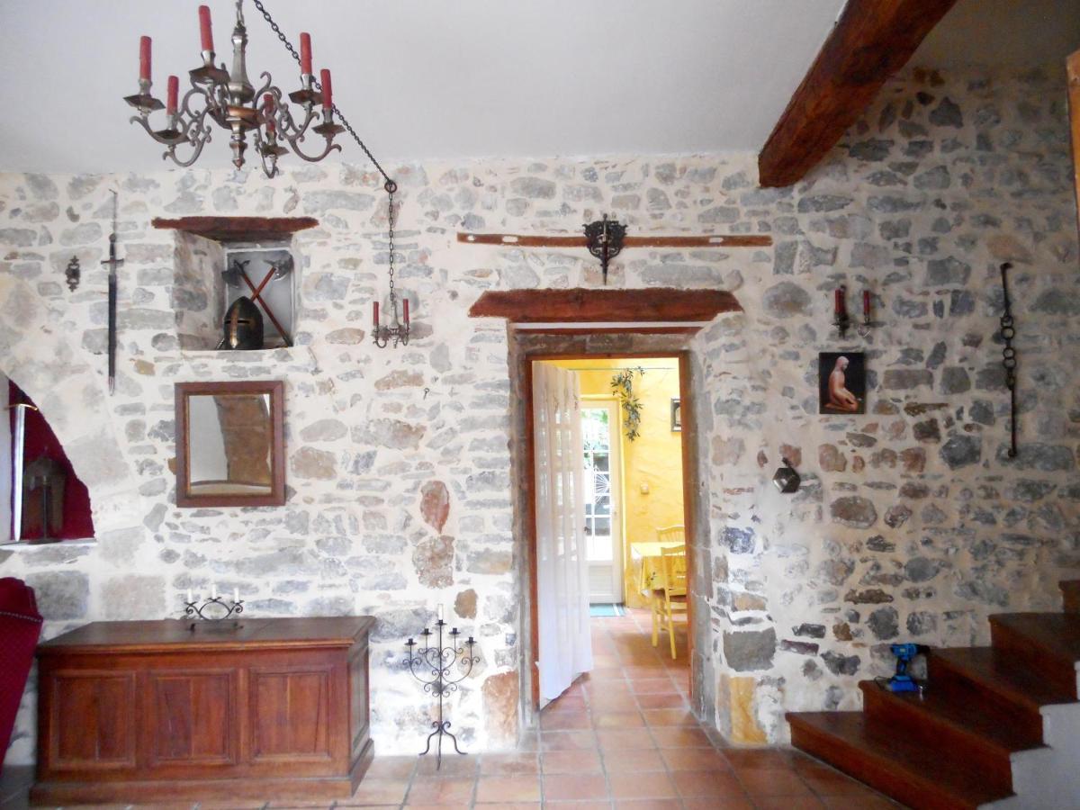 Logis De La Meschaussee, Dans Donjon Du Xie Siecle Canet Kültér fotó