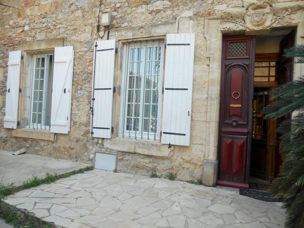 Logis De La Meschaussee, Dans Donjon Du Xie Siecle Canet Kültér fotó
